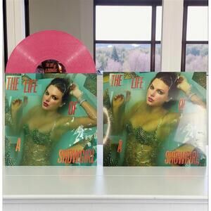 ‼️‼️THE LIFE OF A SHOWGIRL SEQUINS VINYL W/ SWEAT AND VANILLA DELUXE CD IN HAND